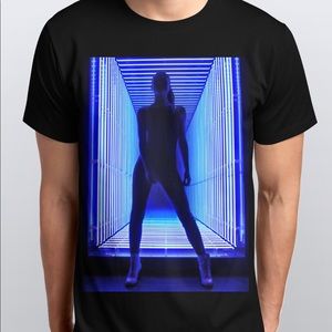 Neon Model by Gabriel Kunz